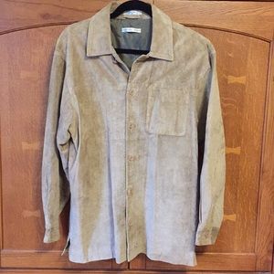 Geoffrey Beene Men’s size M suede shirt